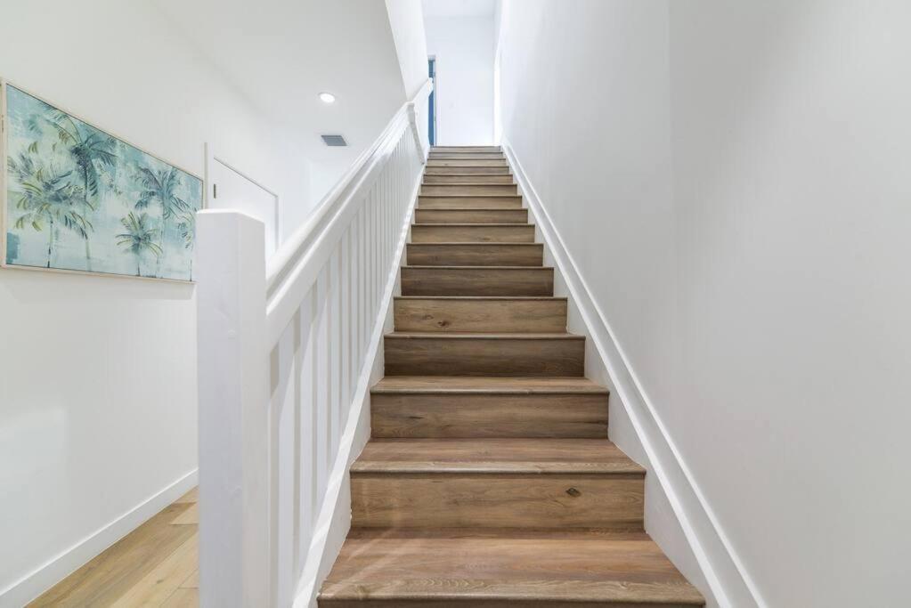 Villa Amazing Town House 15 Min From The Beach Wfree Parking Miami Exterior foto